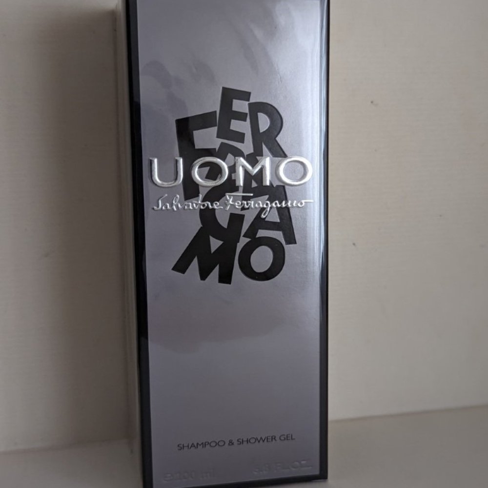 Salvatore Ferragamo UOMO Shampoo & Shower Gel